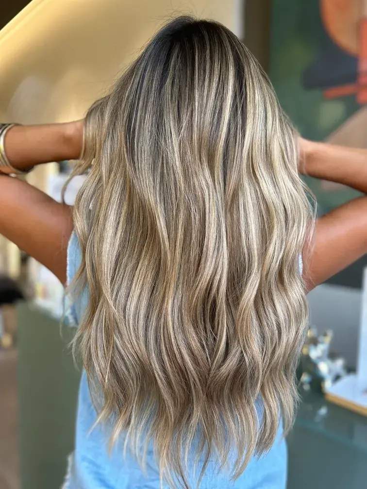 eMe Hair Studio - Mechas para el cabello en Fuengirola